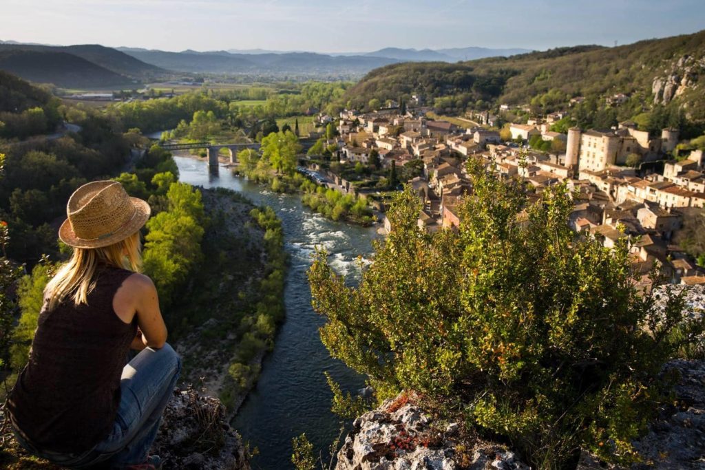 Vallon Pont d'Arc villages Ardèche